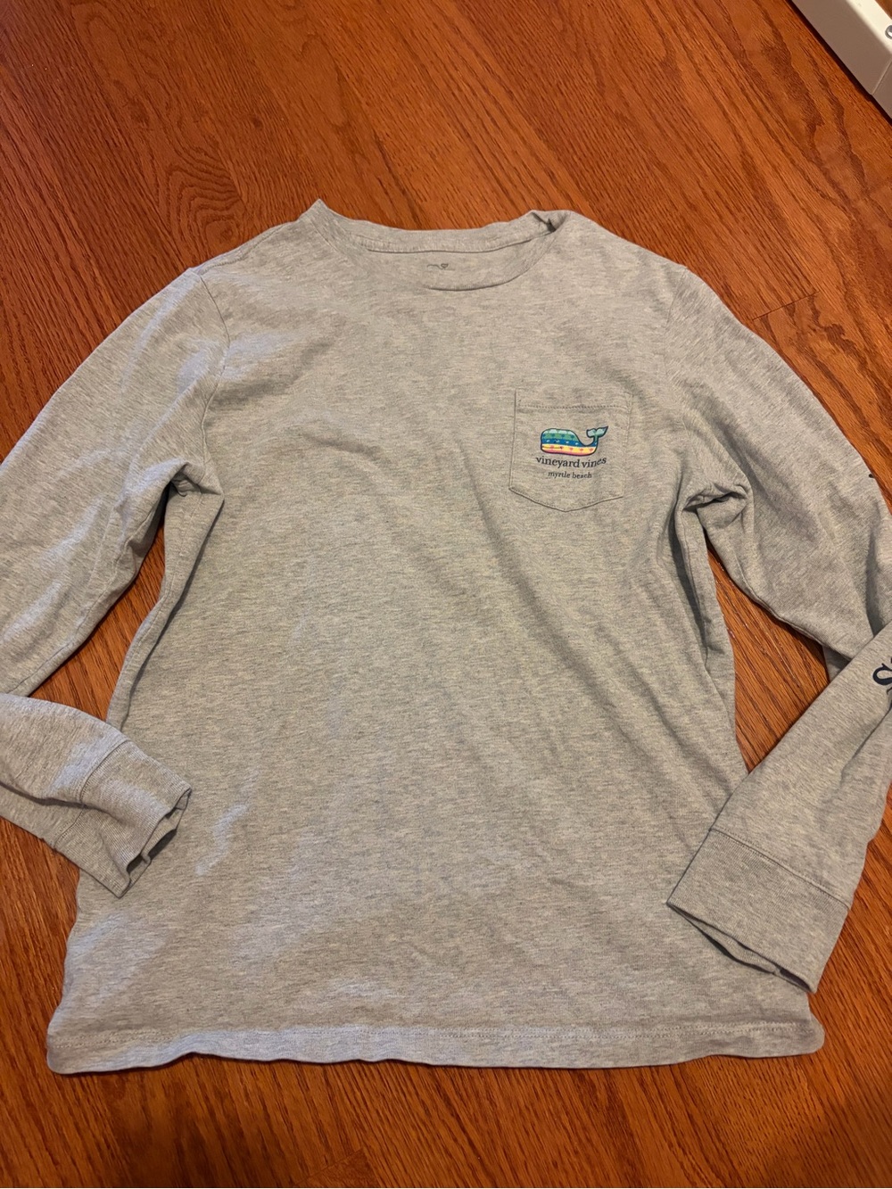 Vineyard Vines Kids Light Gray Long-Sleeve Pocket Tee with Whale Logo